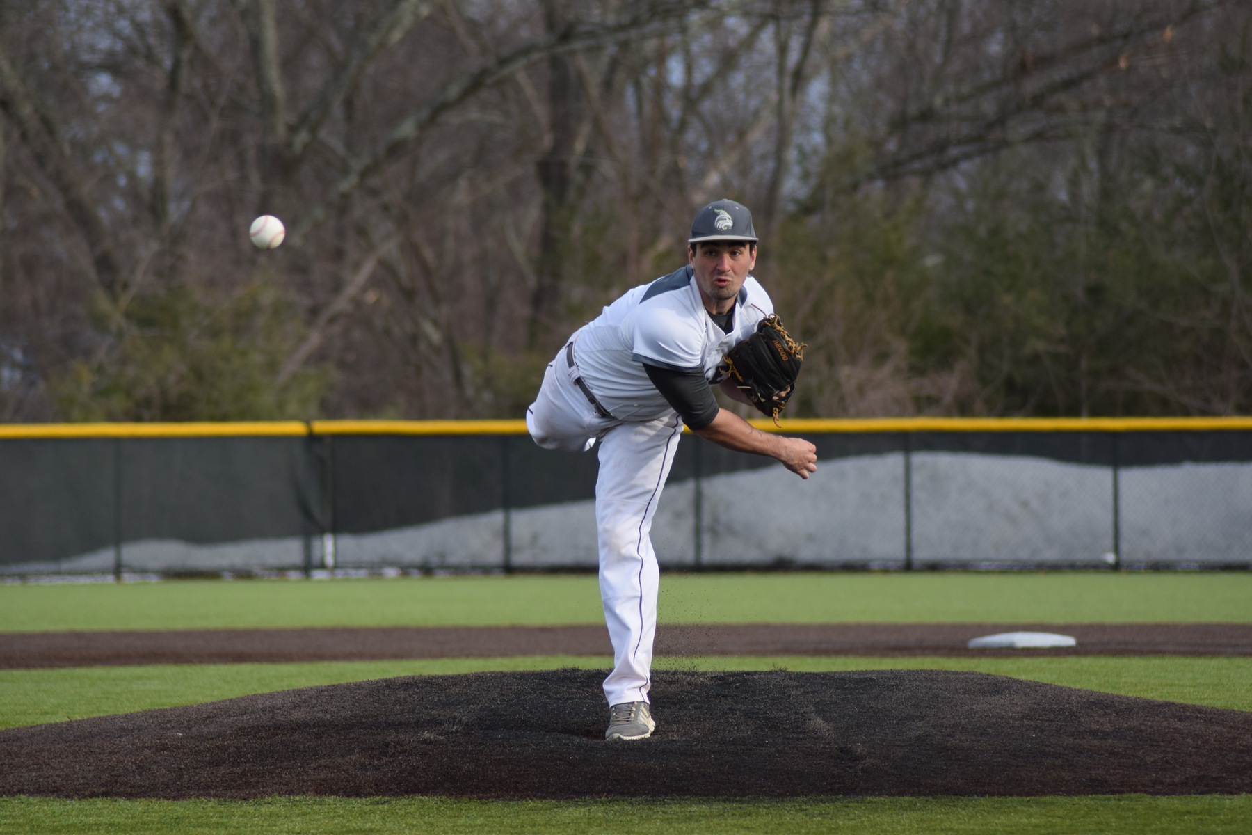 Lynx Hit 10 Win Mark After Taking Both Against Lyndon
