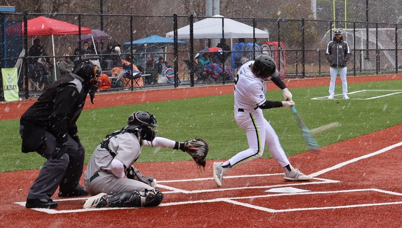 Lynx Set New NAC Run Record With 23-1 Rout of UMaine