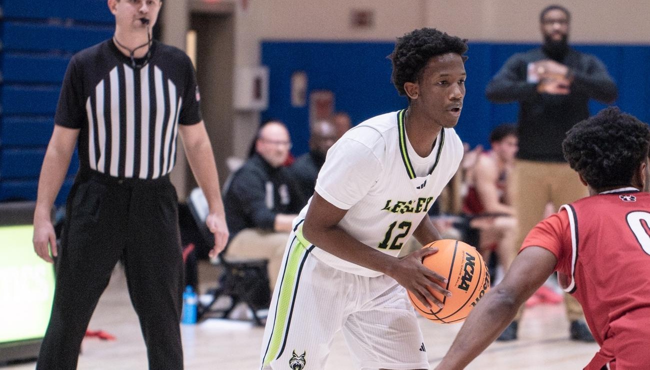 Fisher out paces Lesley to end their season 123-92
