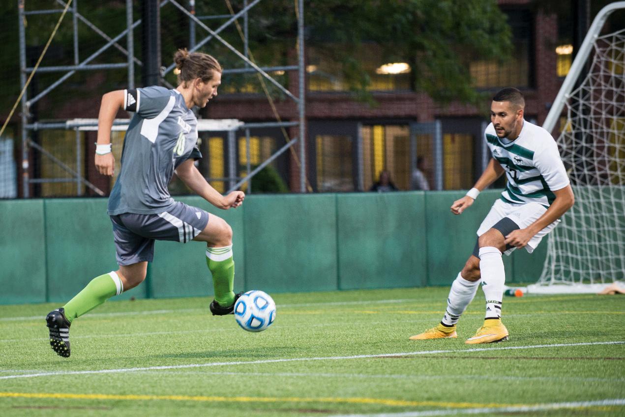 Richardson Records Hat-Trick As Men's Soccer Sinks Gators