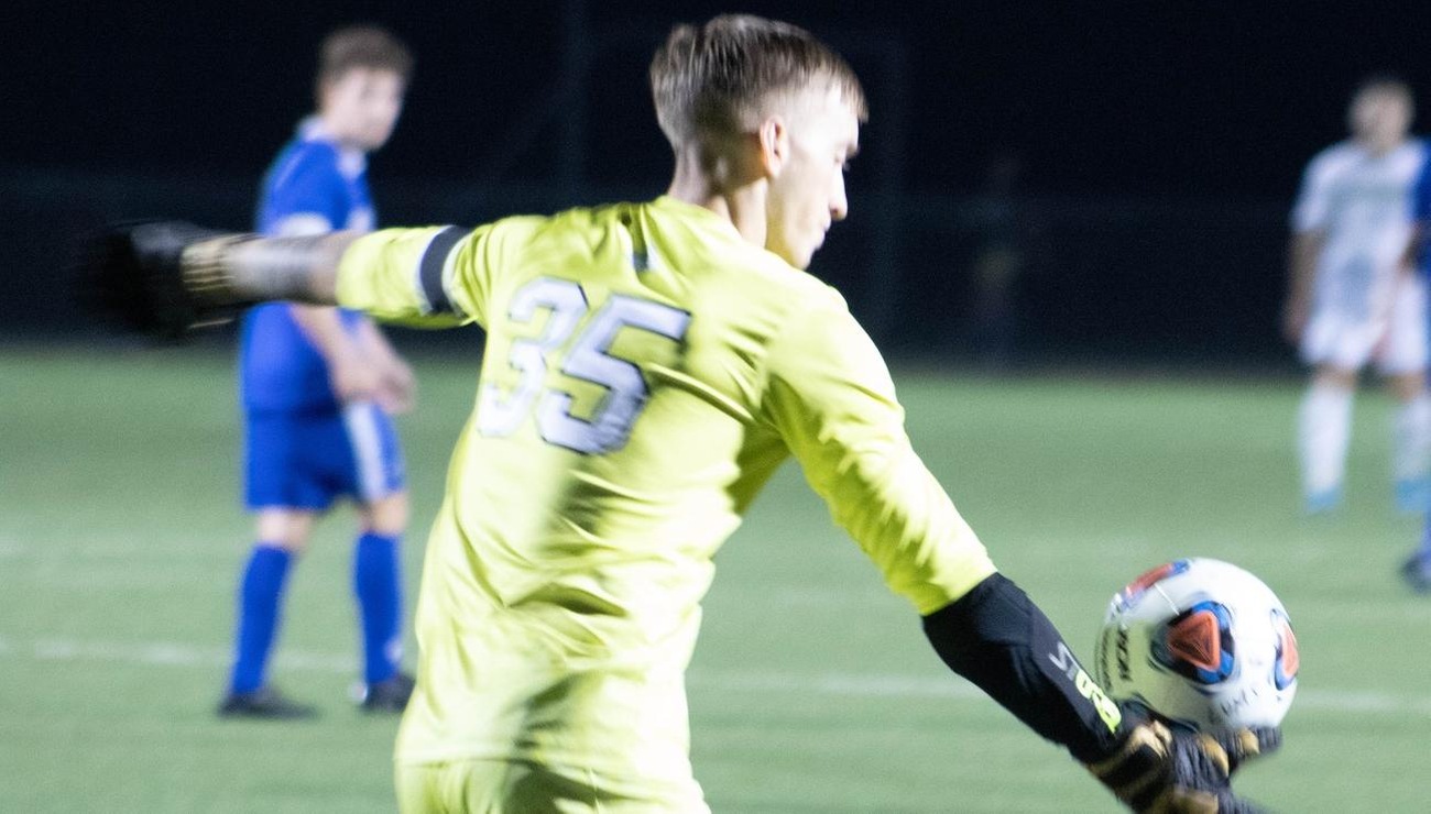Streaks End as Lynx Fall 2-0 to Salem State