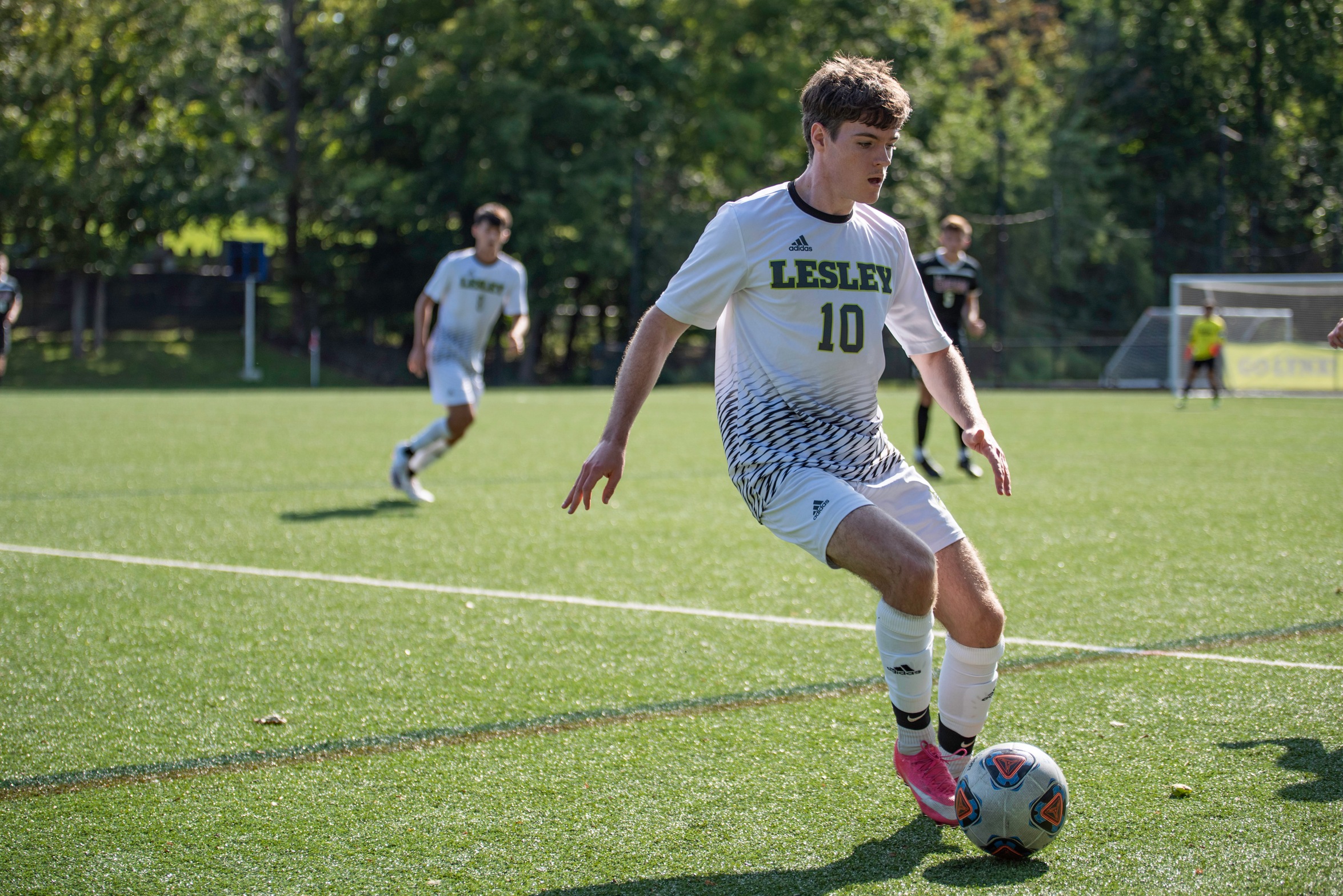 Second Half Barrage Sinks Lynx Against Regis