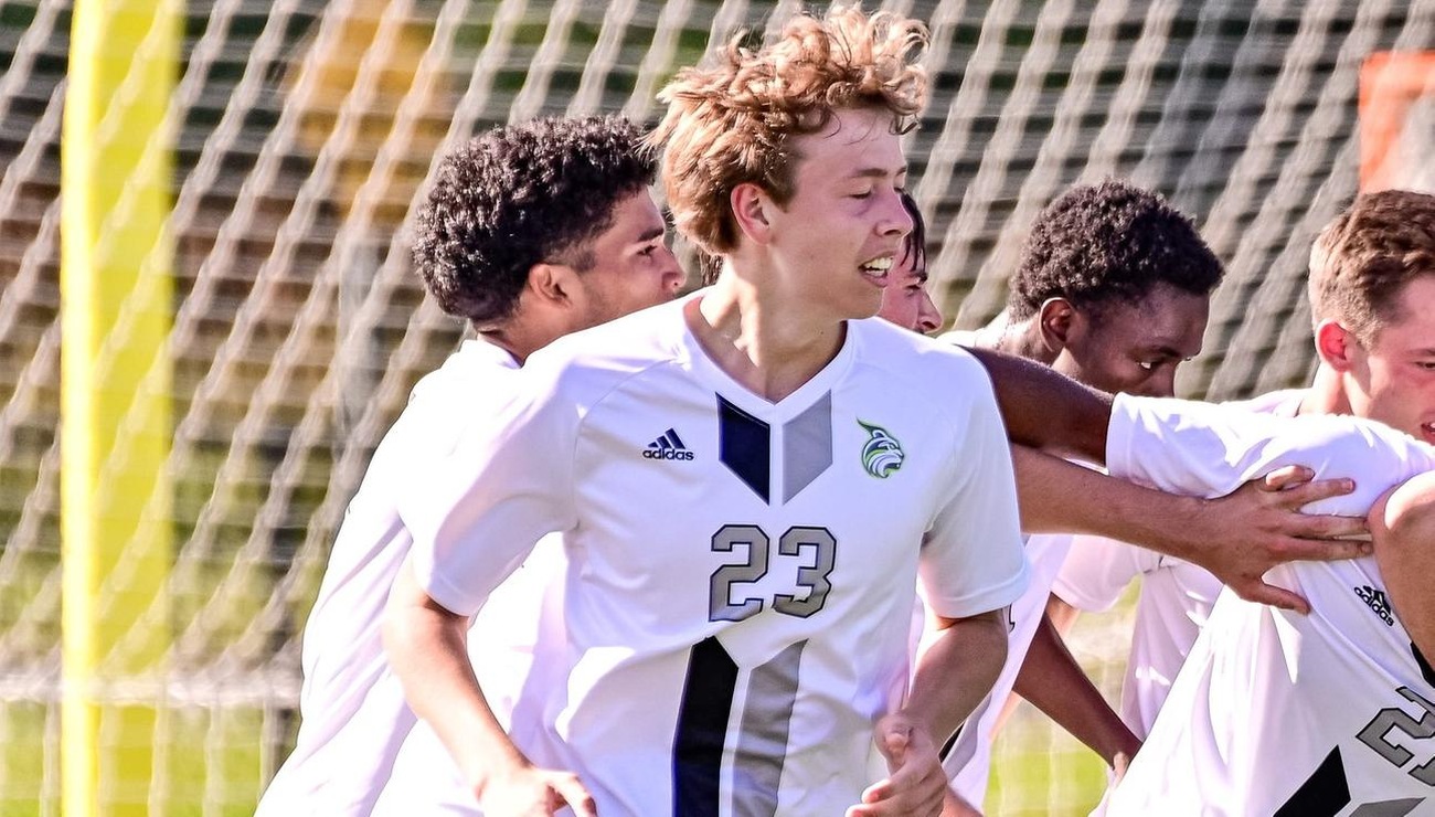 Husson Edges Men's Soccer, 3-2