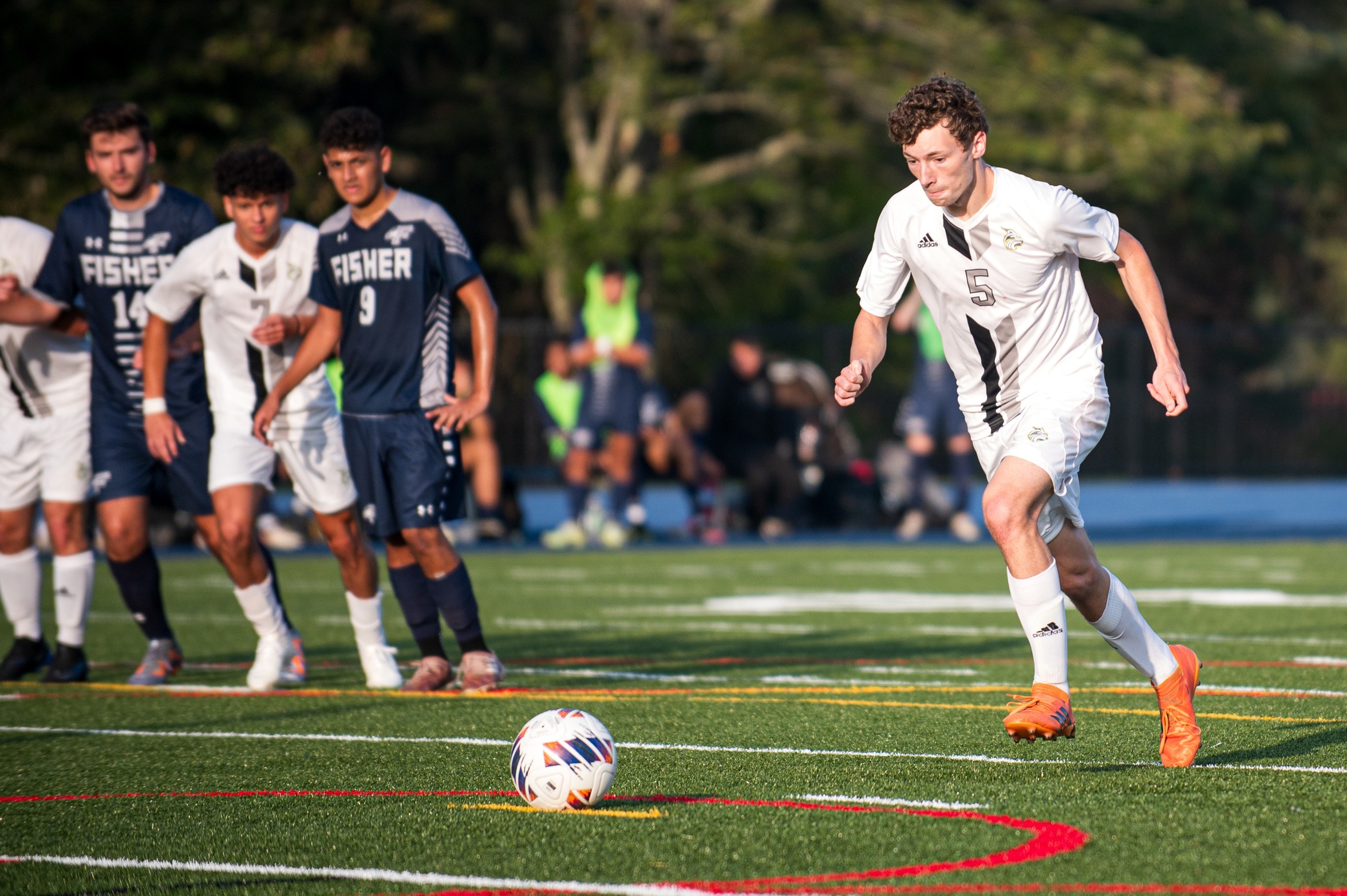 Lesley Falls to UMaine Farmington High-Scoring Game, 5-3