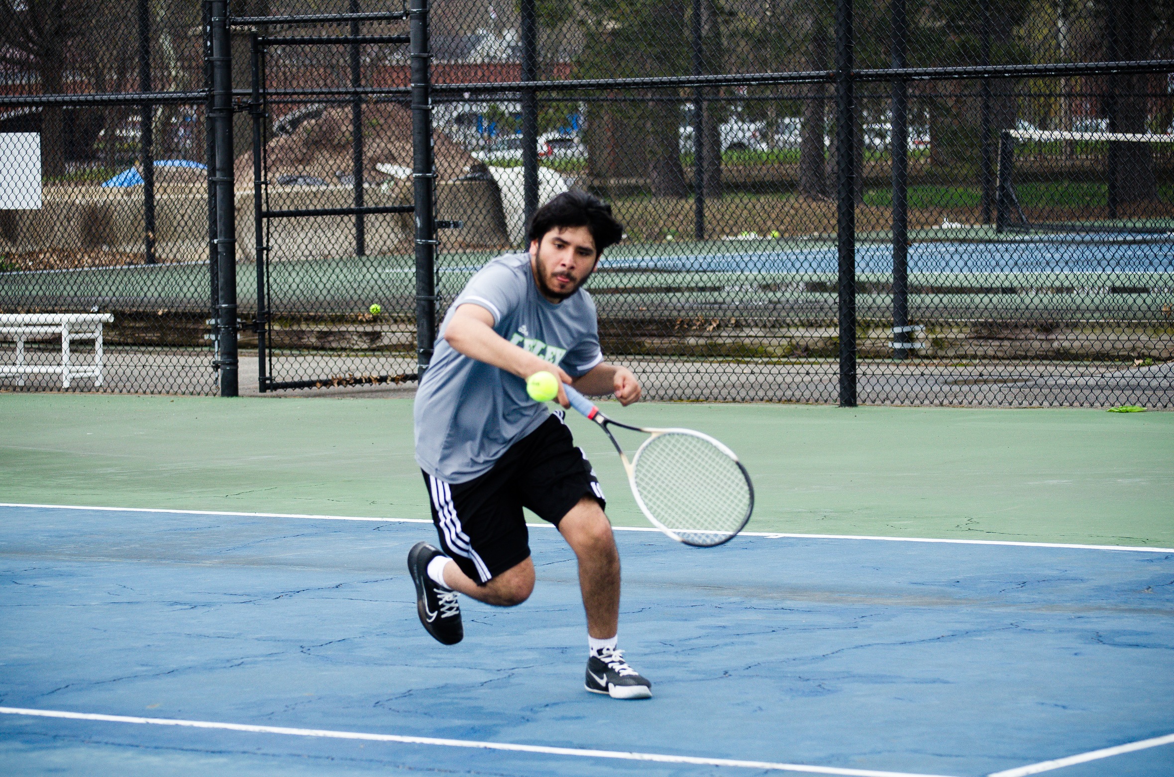Men's Tennis Falls to SUNY Delhi, 8-1 and 8-1