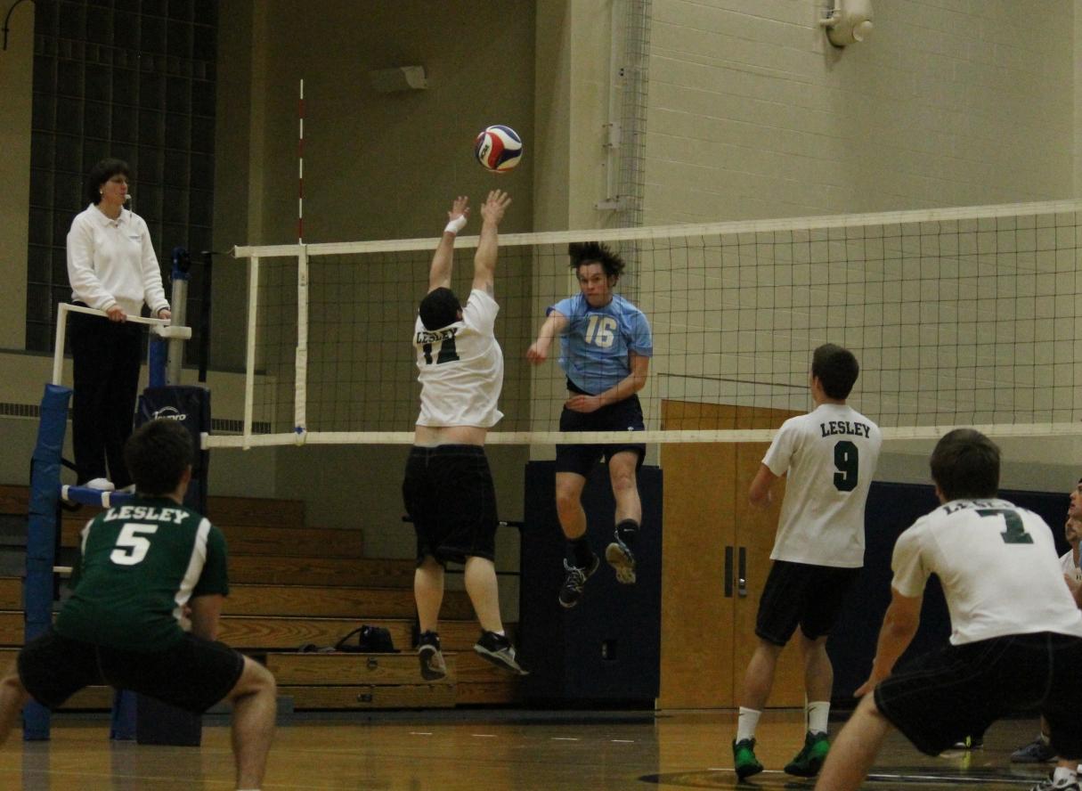 Men's Volleyball Drops NECC Opener at Newbury