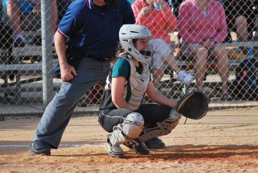 Softball Drops Doubleheader to Open Season