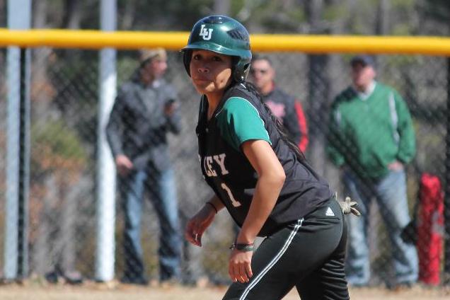 Softball Extends Win Streak to Six, Top Regis in Twinbill