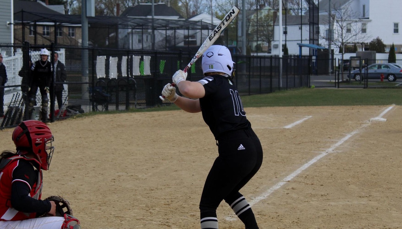 Arcadia No-Hits Lynx in First NCAA Regional Game
