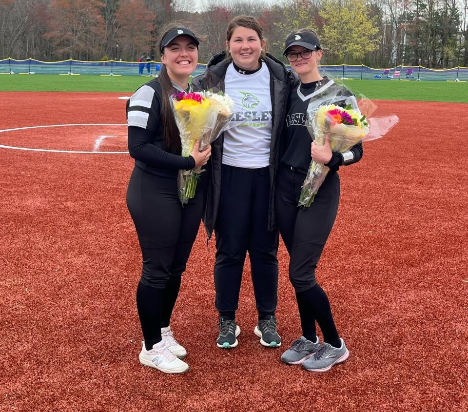 Lesley Softball Celebrates Senior Day in DH against NEC