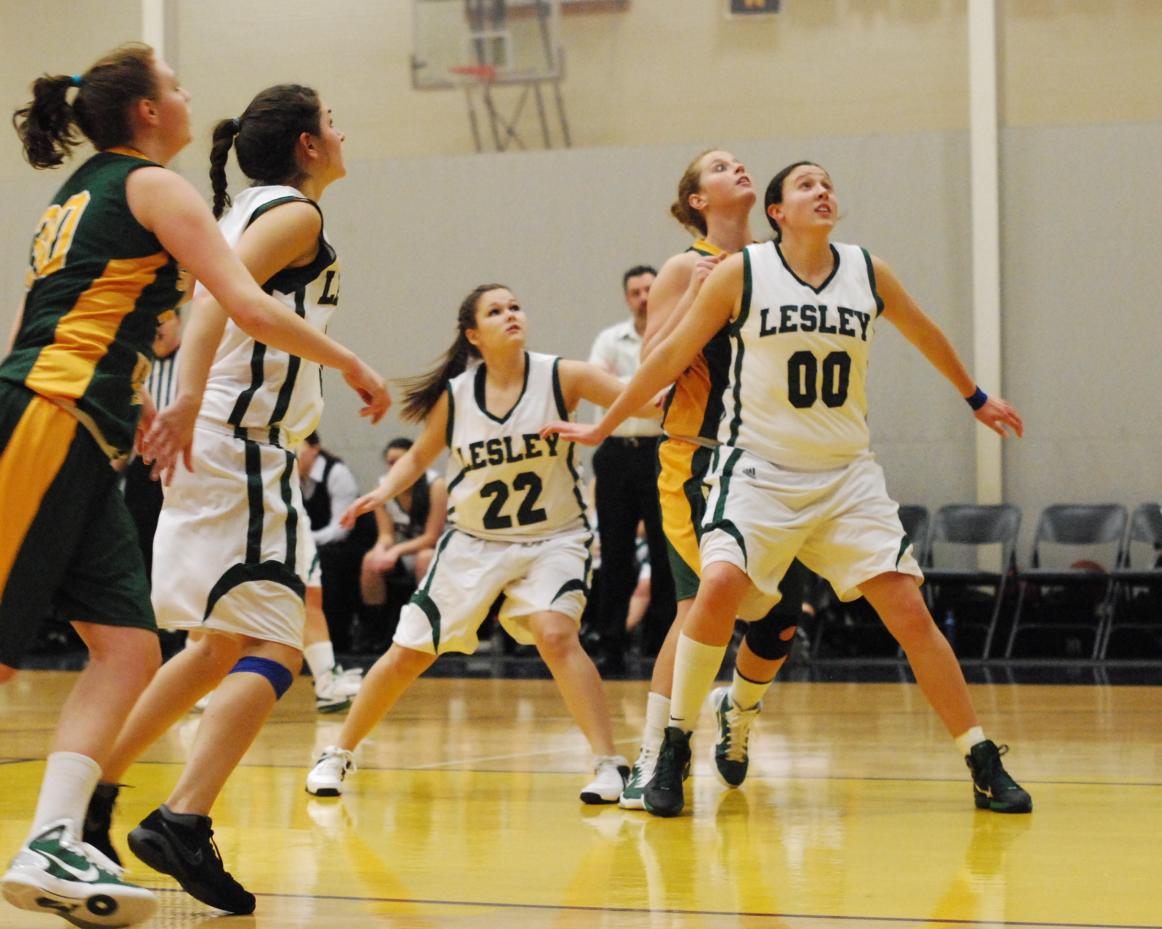 Mountaineers upset first-place Lynx, 59-57