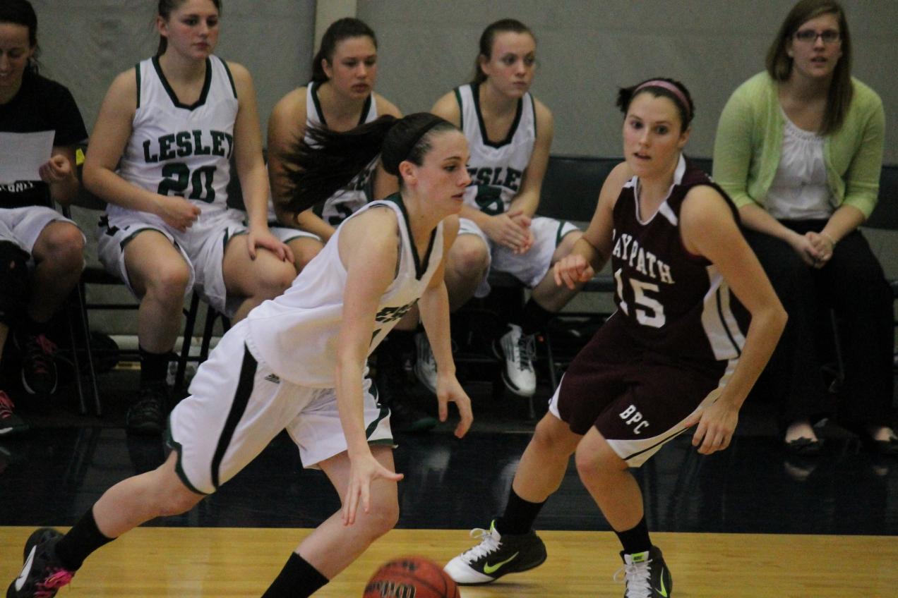WENTWORTH ROLLS PAST LYNX IN NON-CONFERENCE ACTION