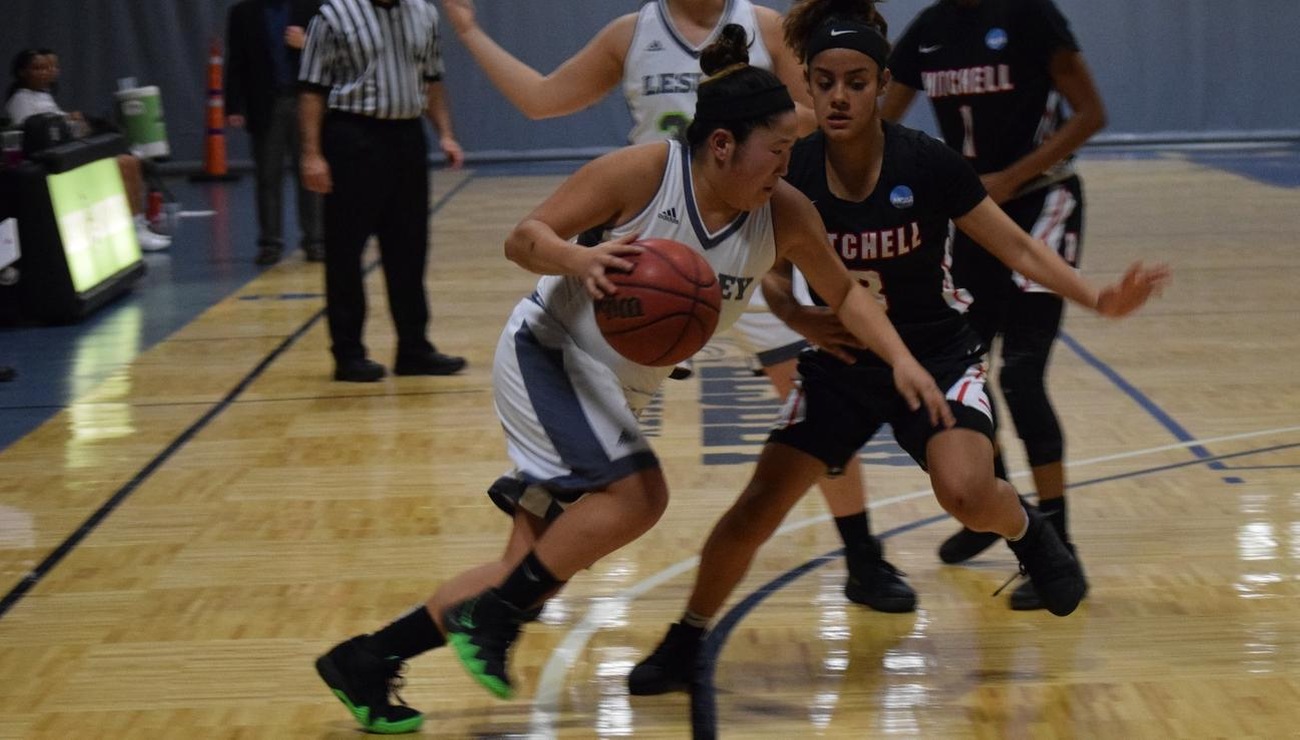 Blazers Claim Conference Win, 62-47