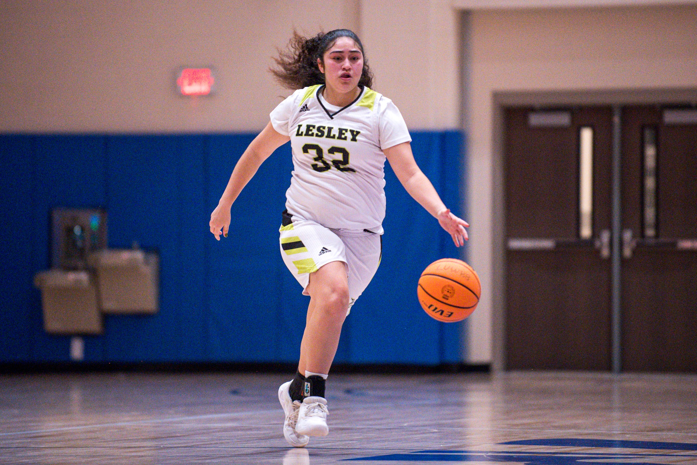 Women's Basketball Falls to New England College, 53-45