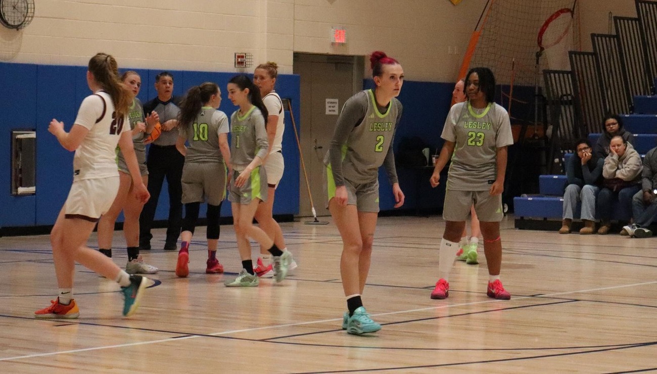 Beavers Overpower Lynx in Saturday Women's Hoops Tilt