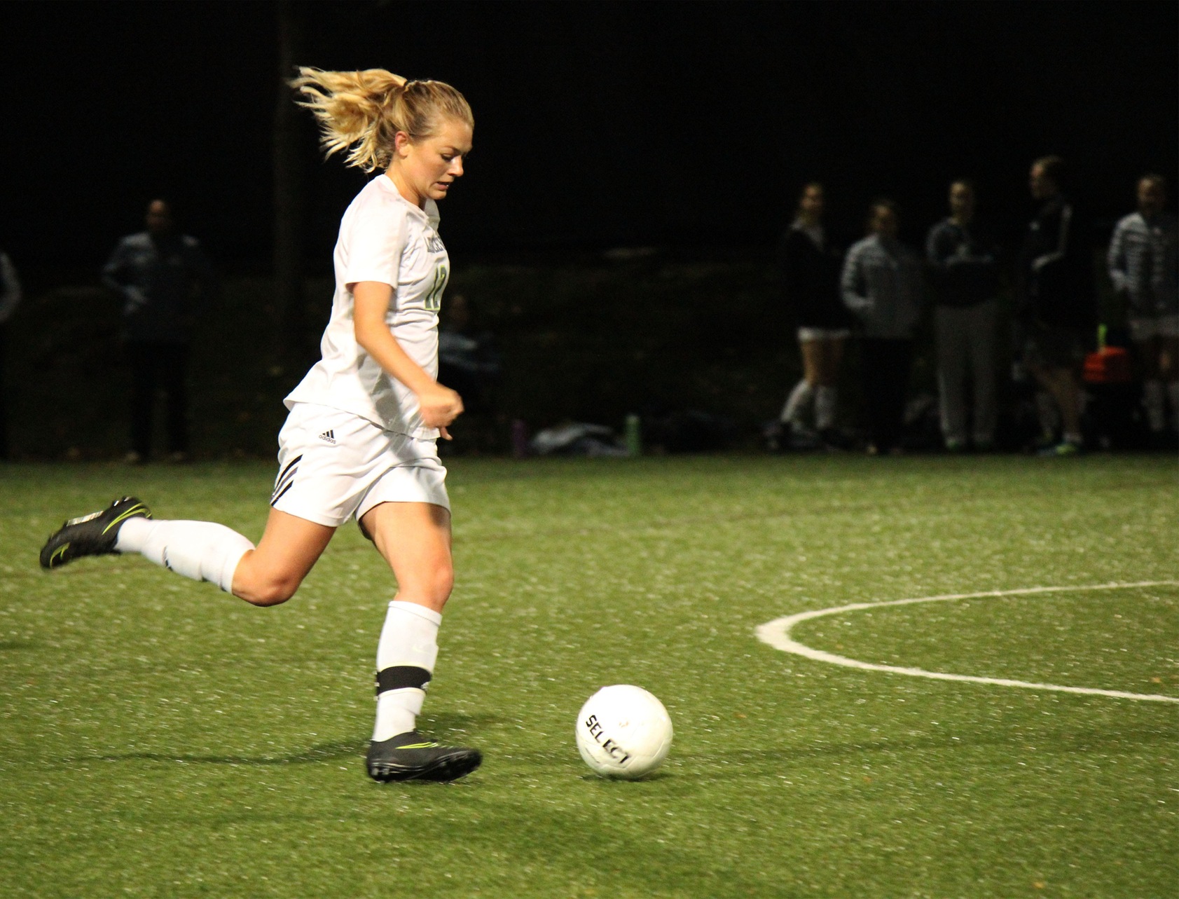 Women's Soccer Cruises to 6-1 Victory in Season Opener