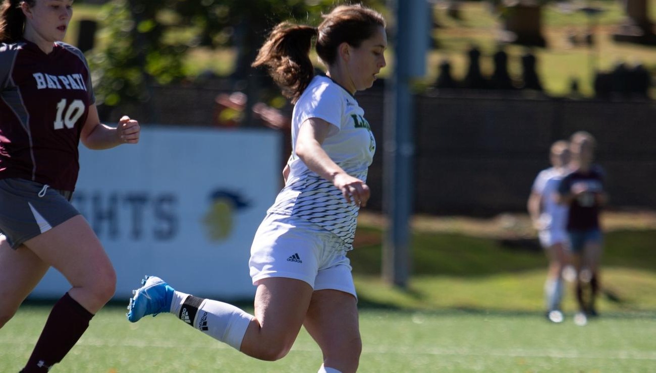 Vesona & Scott Score Two Each in 8-0 Win