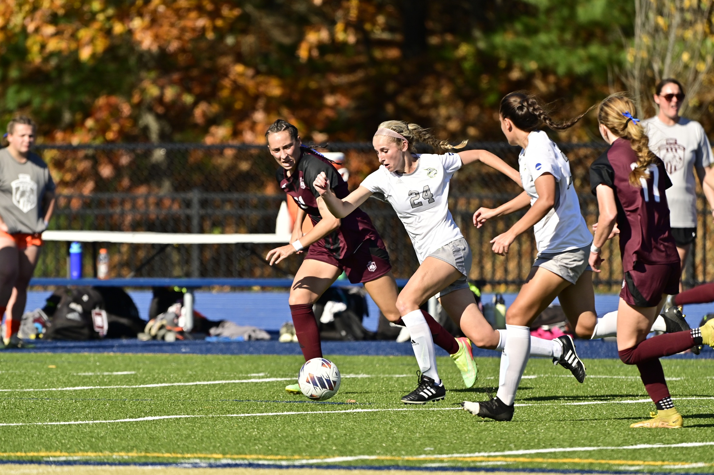 Women's Soccer Clinch Semifinal Appearance After 4-0 Win over UMaine Farmington