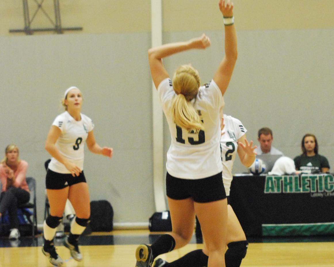 Mountaineers hold on in 3rd for 16th straight win, 3-0