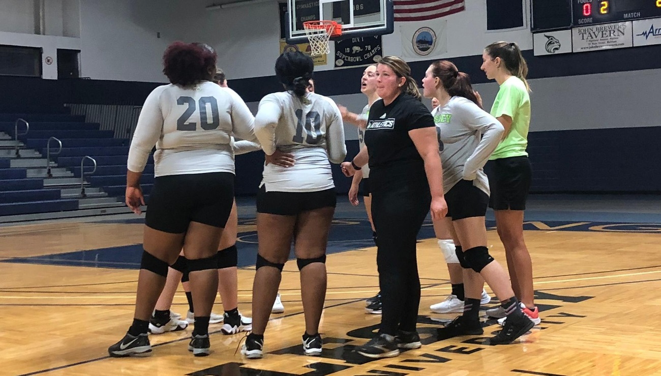 Lesley University Women's Volleyball